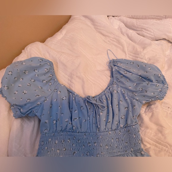 Hollister List Blue Ditsy Floral Mini Dress - Picture 3 of 5